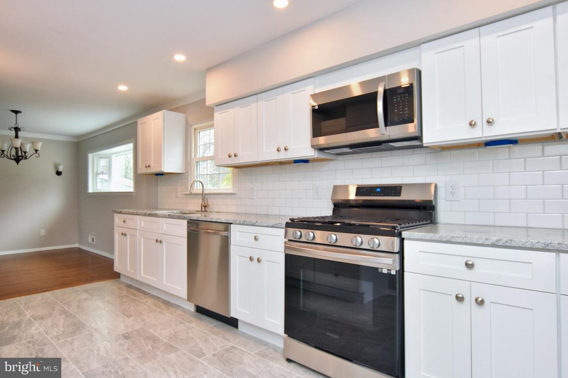 7 Purdue Drive Delran, NJ 08075 - Photo 13 of 30