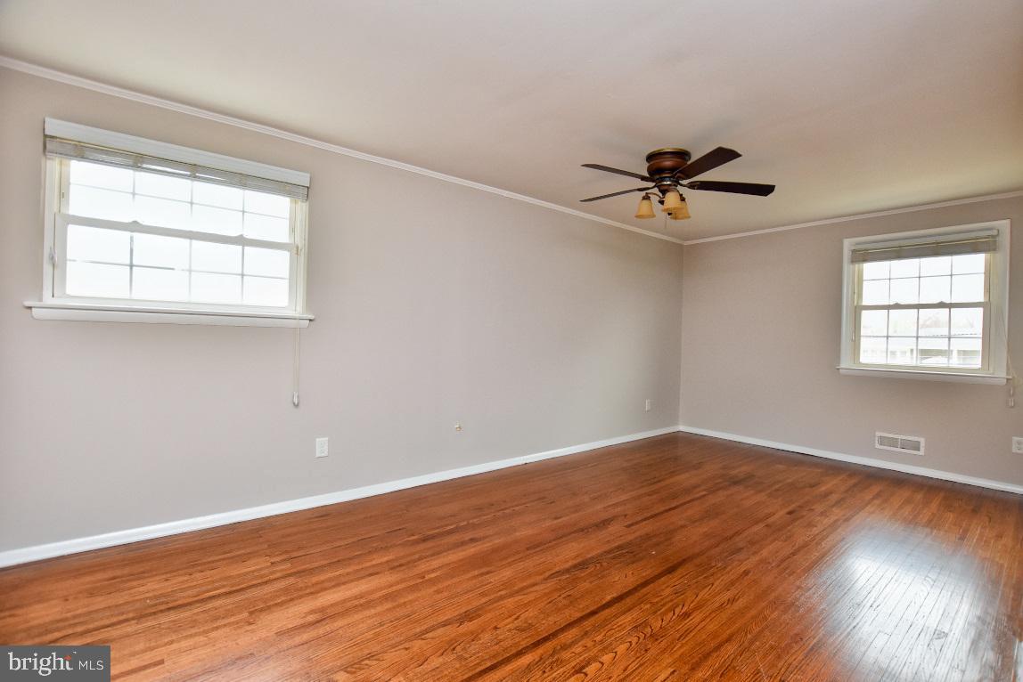 7 Purdue Drive Delran, NJ 08075 - Photo 19 of 30