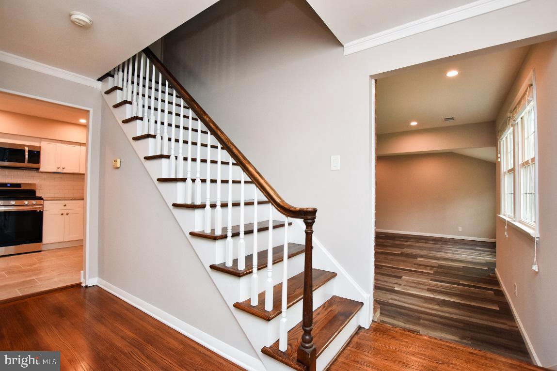 7 Purdue Drive Delran, NJ 08075 - Photo 4 of 30