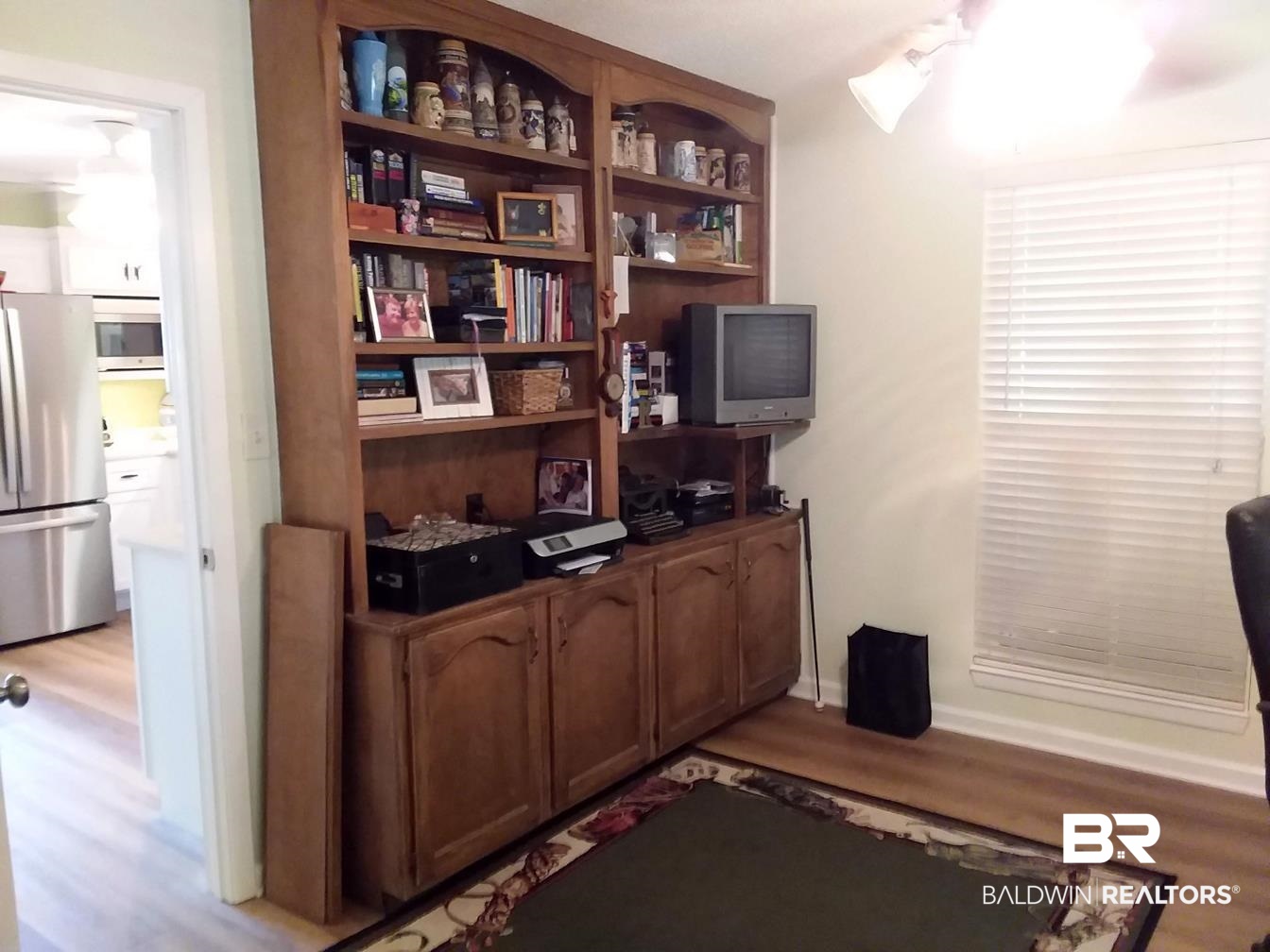 10097 Boynton Road Elberta, AL 36530 - Photo 6 of 49 Study built-in shelves