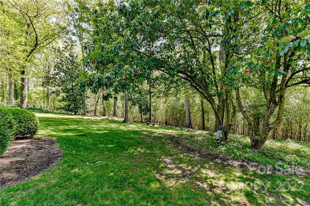 5135 Hardison Road Charlotte, NC 28226 - Photo 46 of 48 Gallery Image 46