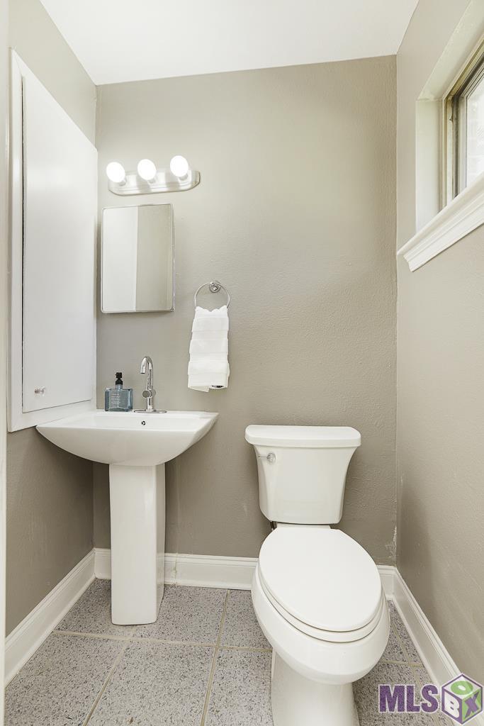 634 East Rome Street Gonzales, LA 70737 - Photo 13 of 17