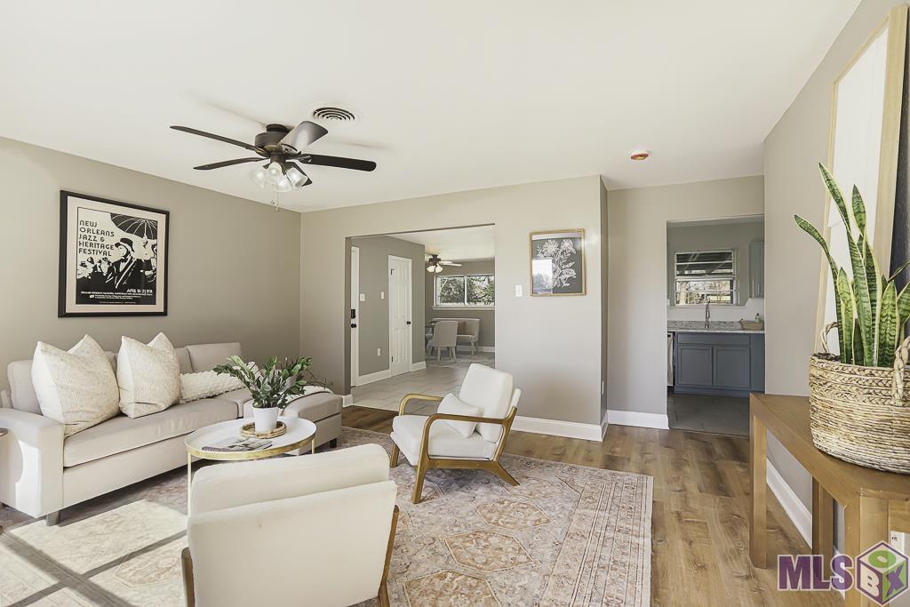 634 East Rome Street Gonzales, LA 70737 - Photo 3 of 17