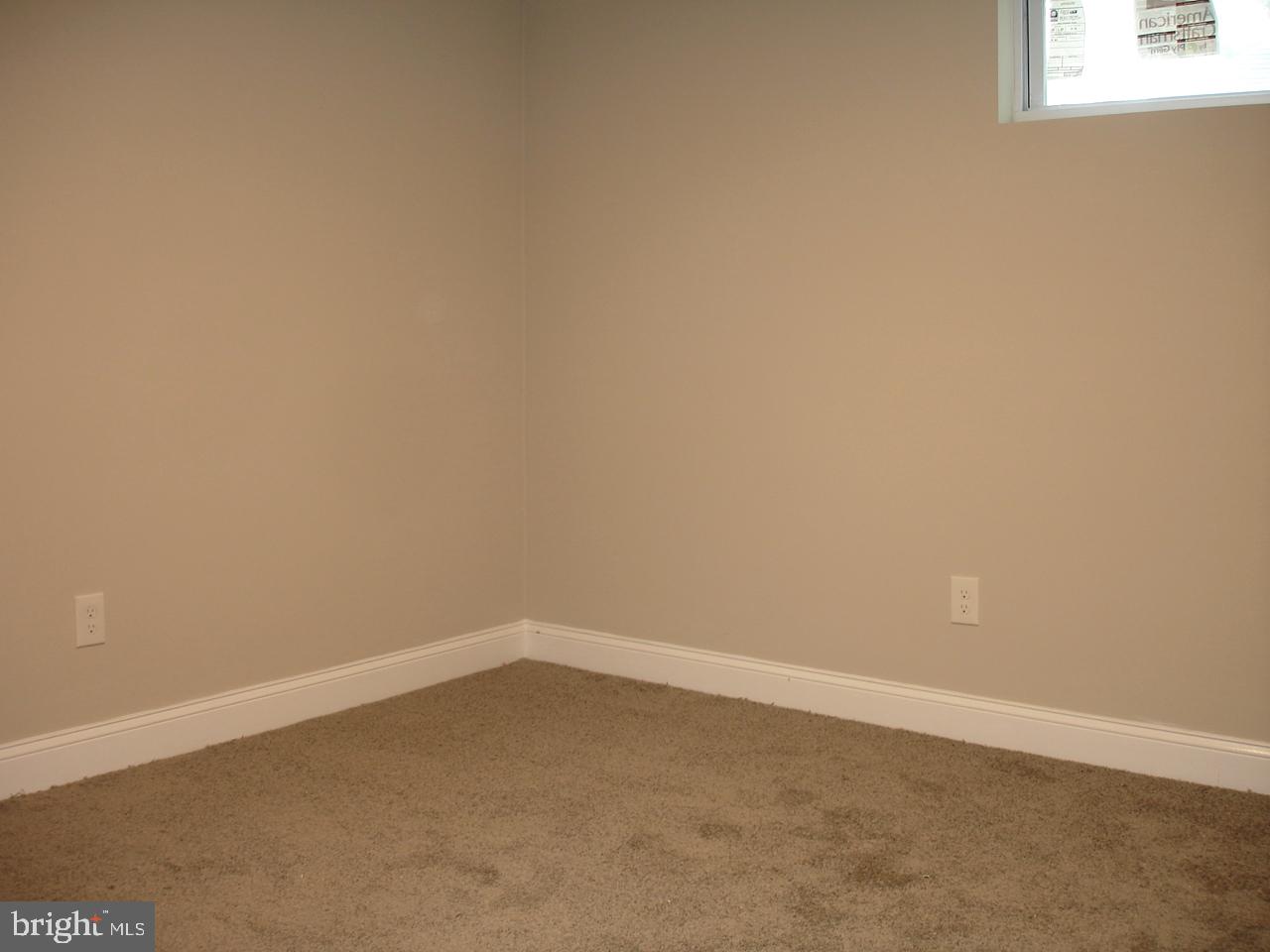 5404 Leith Road Baltimore, MD 21239 - Photo 17 of 35 Optional 4th Bedroom with Full Bath in lower level