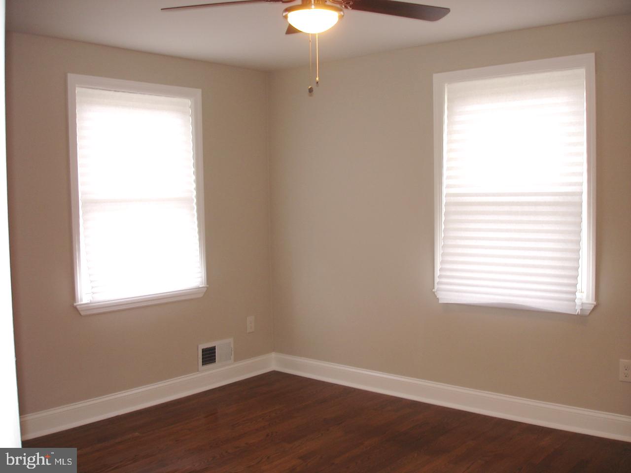 5404 Leith Road Baltimore, MD 21239 - Photo 19 of 35 Gallery Image 19