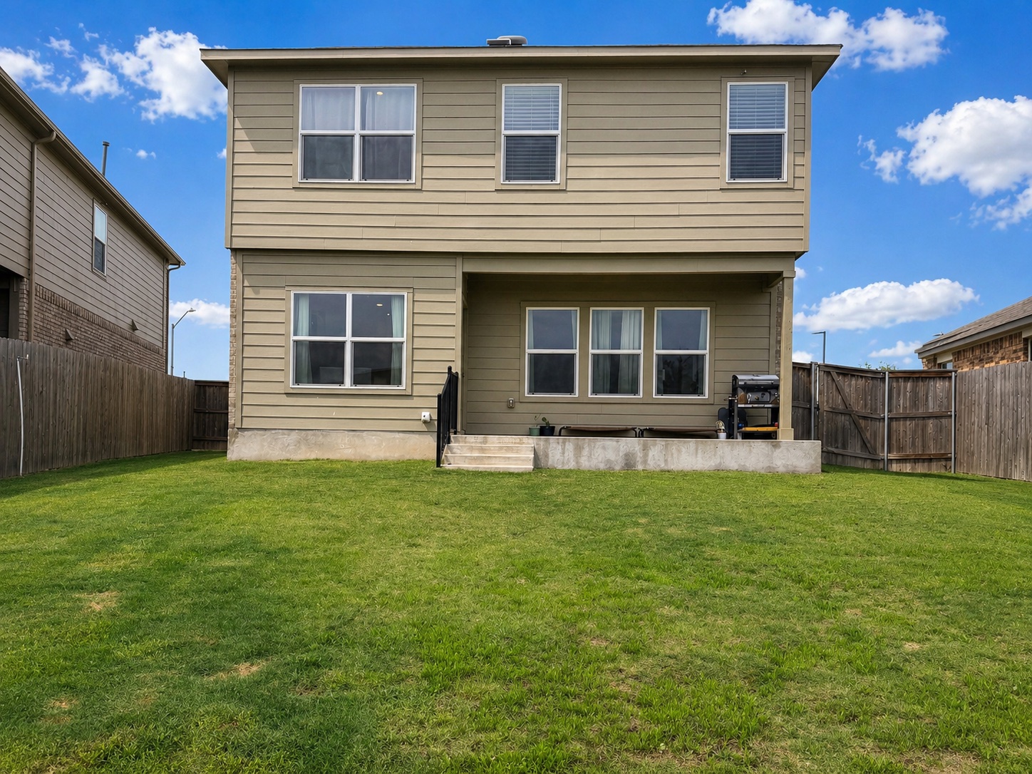 400 Canley Loop Hutto, TX 78634 - Photo 20 of 20 a house view with a garden space