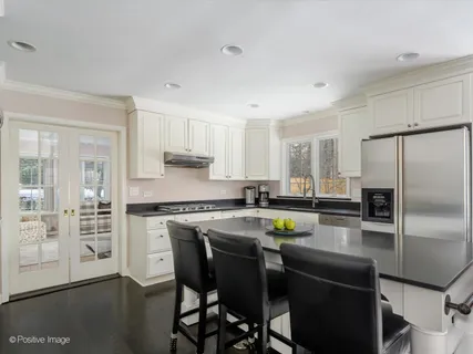 $1,295,000 | 2775 Sheridan Road, Evanston, IL 60201