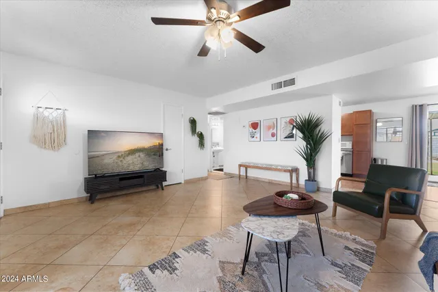 $2,800 | 6109 West Marconi Avenue, Glendale, AZ 85306