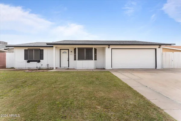 $2,800 | 6109 West Marconi Avenue, Glendale, AZ 85306