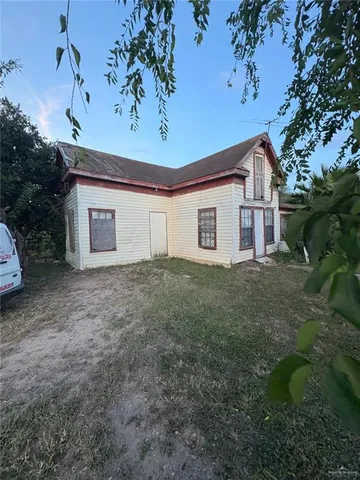 $69,900 | 854 West Fronton Street, Brownsville, TX 78520