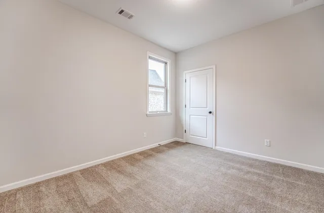 $394,950 | 185 Valleyview Lane, Oakland, TN 38060