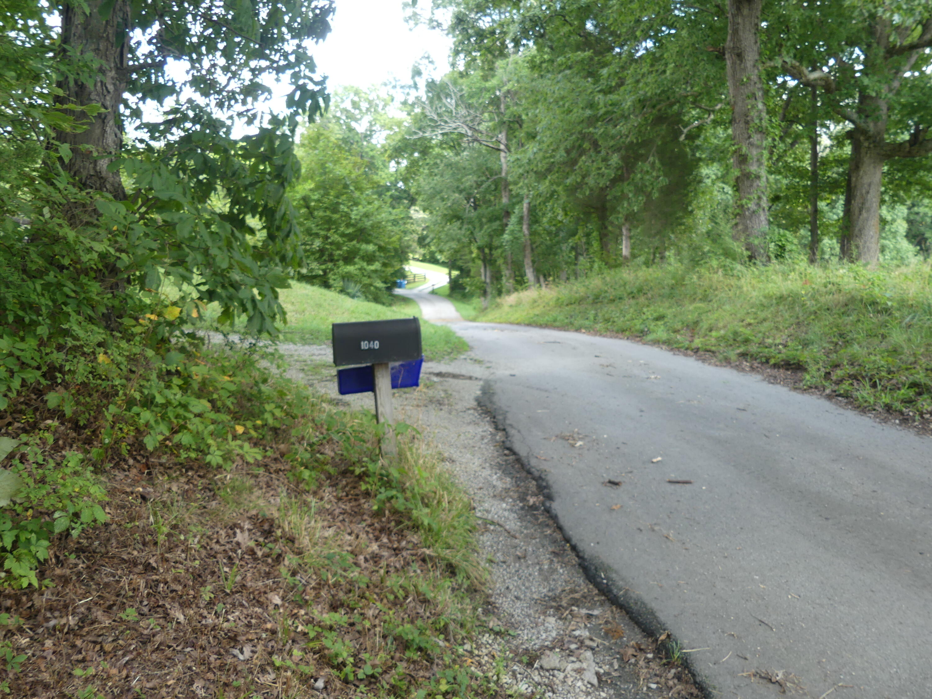 1040 Delaney Road Lawrenceburg, KY 40342 - Photo 17 of 55 P1020015