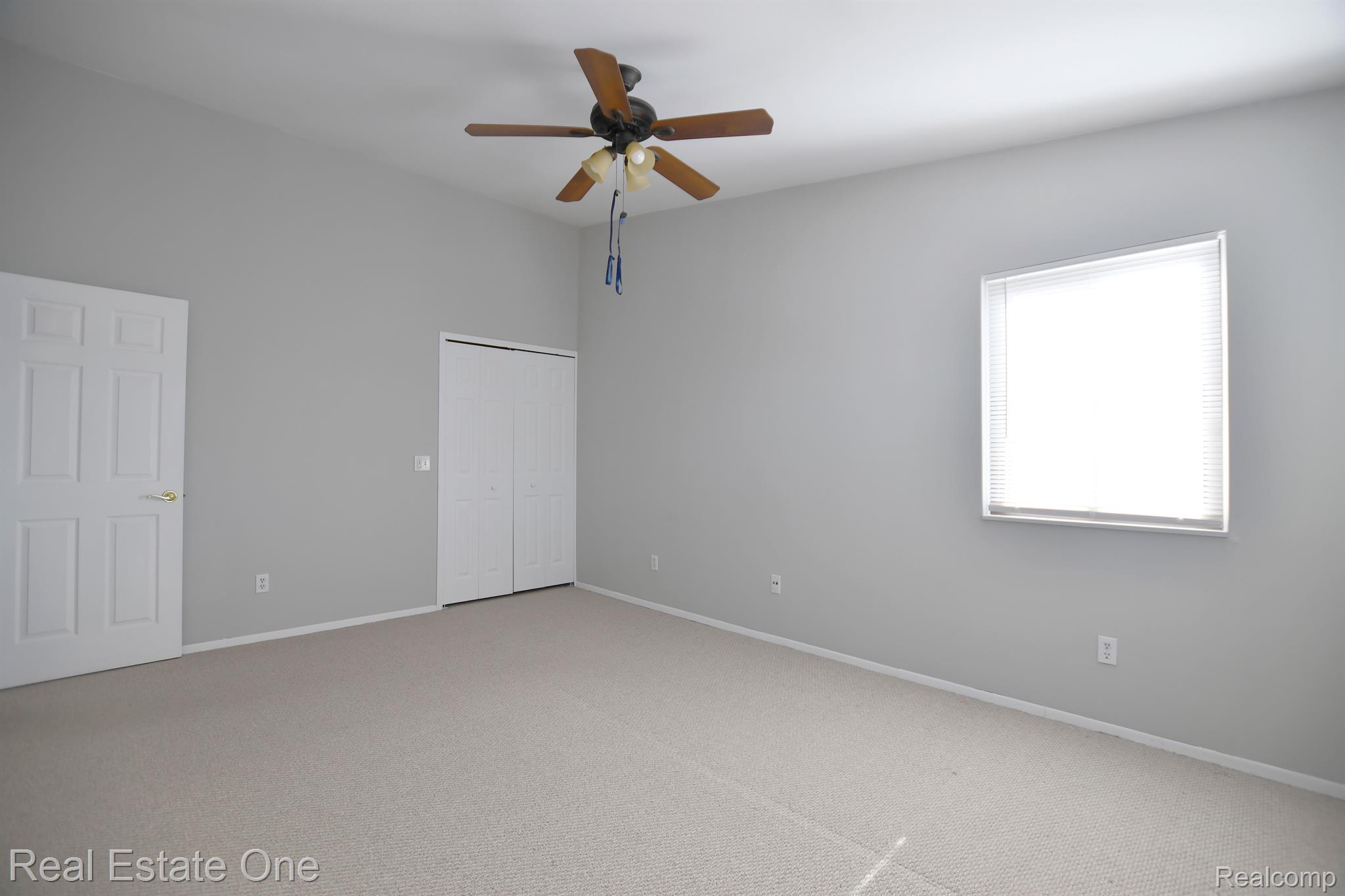 22122 Edgewater Novi, MI 48375 - Photo 12 of 34 Gallery Image 12