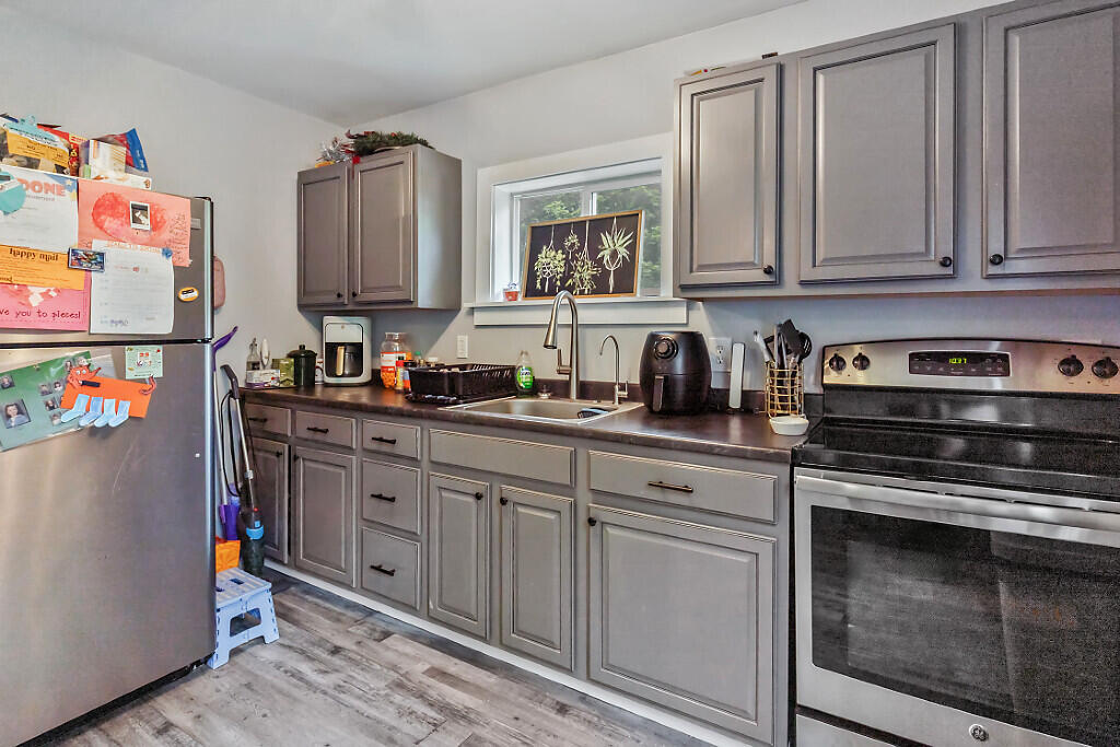 209 Holmes Road Winthrop, ME 04364 - Photo 46 of 71 Apartment Kitchen