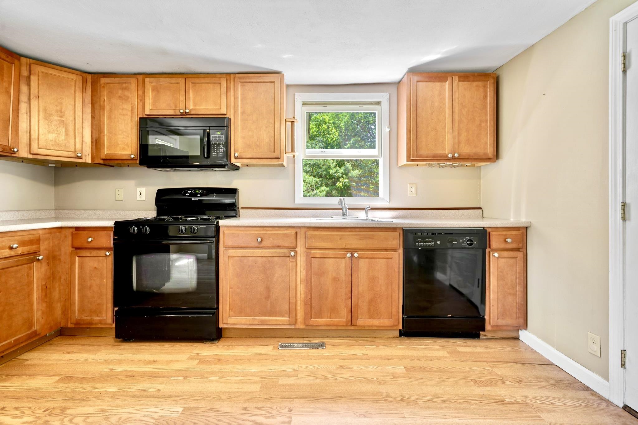 14 Coach Road Greenfield, NH 03047 - Photo 36 of 55