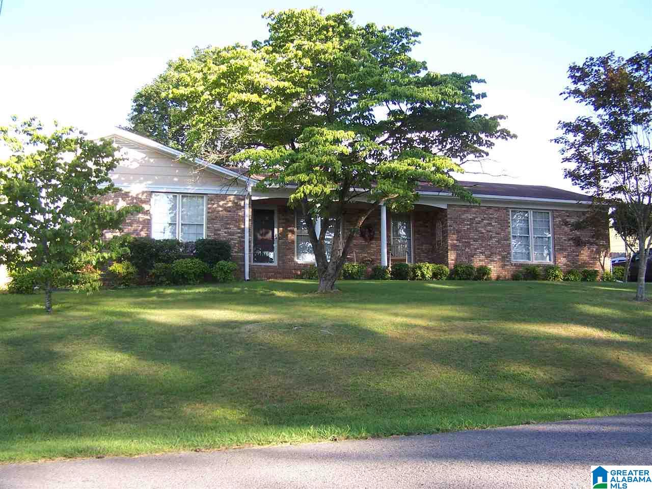 8 Grandview Drive Oneonta, AL 35121 - Photo 1 of 47