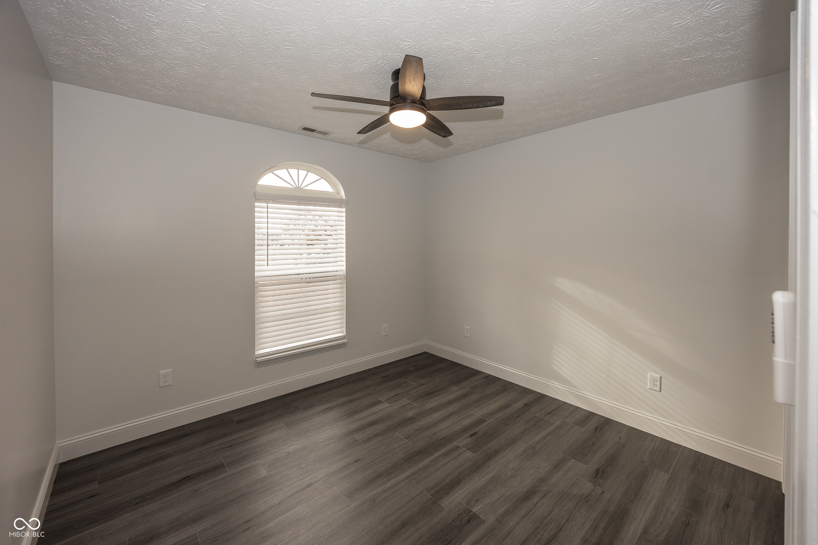 2914 Rothe Lane Indianapolis, IN 46229 - Photo 20 of 24 Gallery Image 20