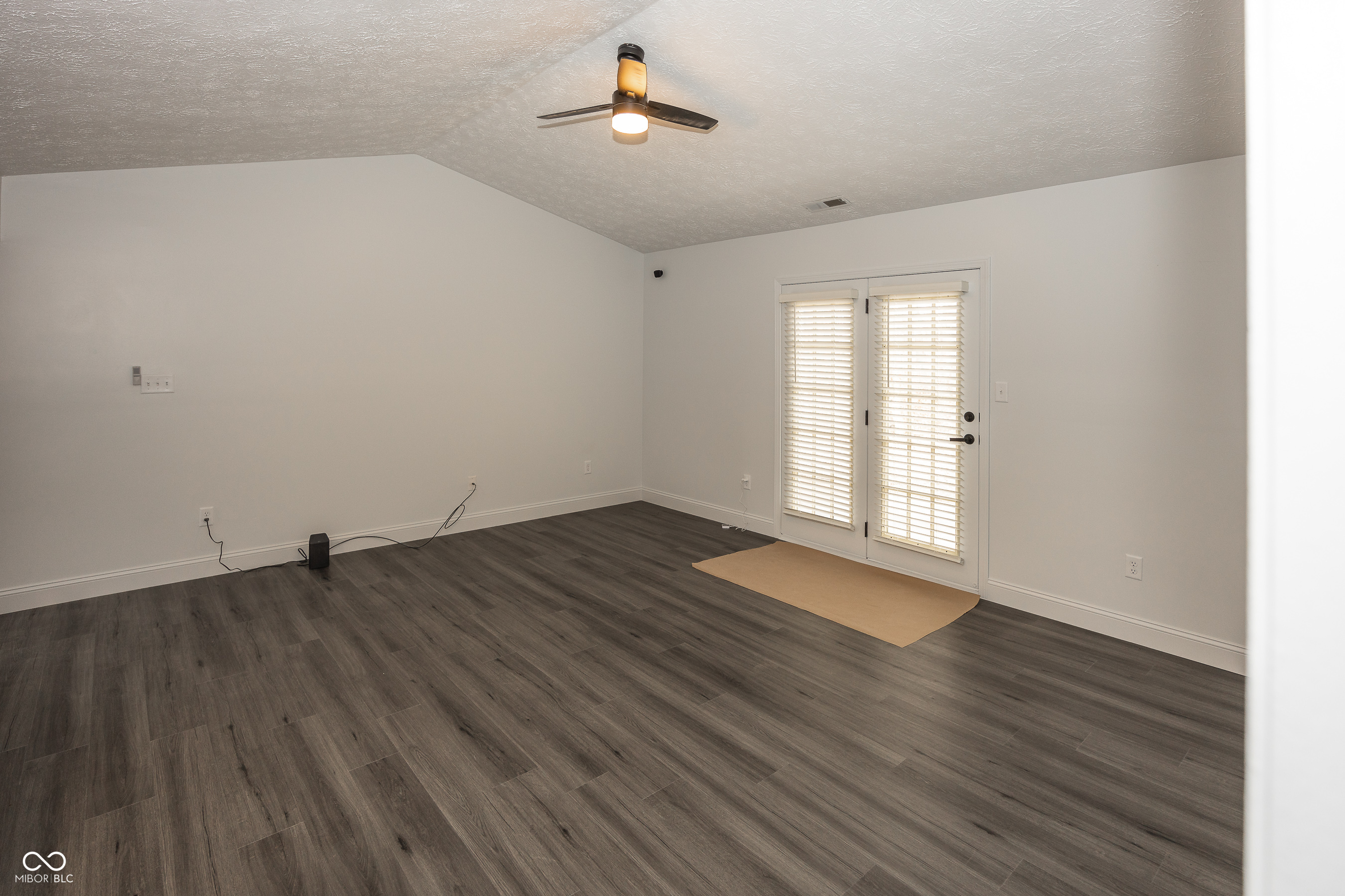 2914 Rothe Lane Indianapolis, IN 46229 - Photo 22 of 24 Gallery Image 22