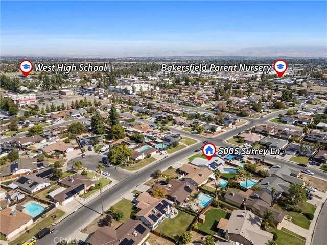 $399,900 | 5005 Surrey Lane, Bakersfield, CA 93309