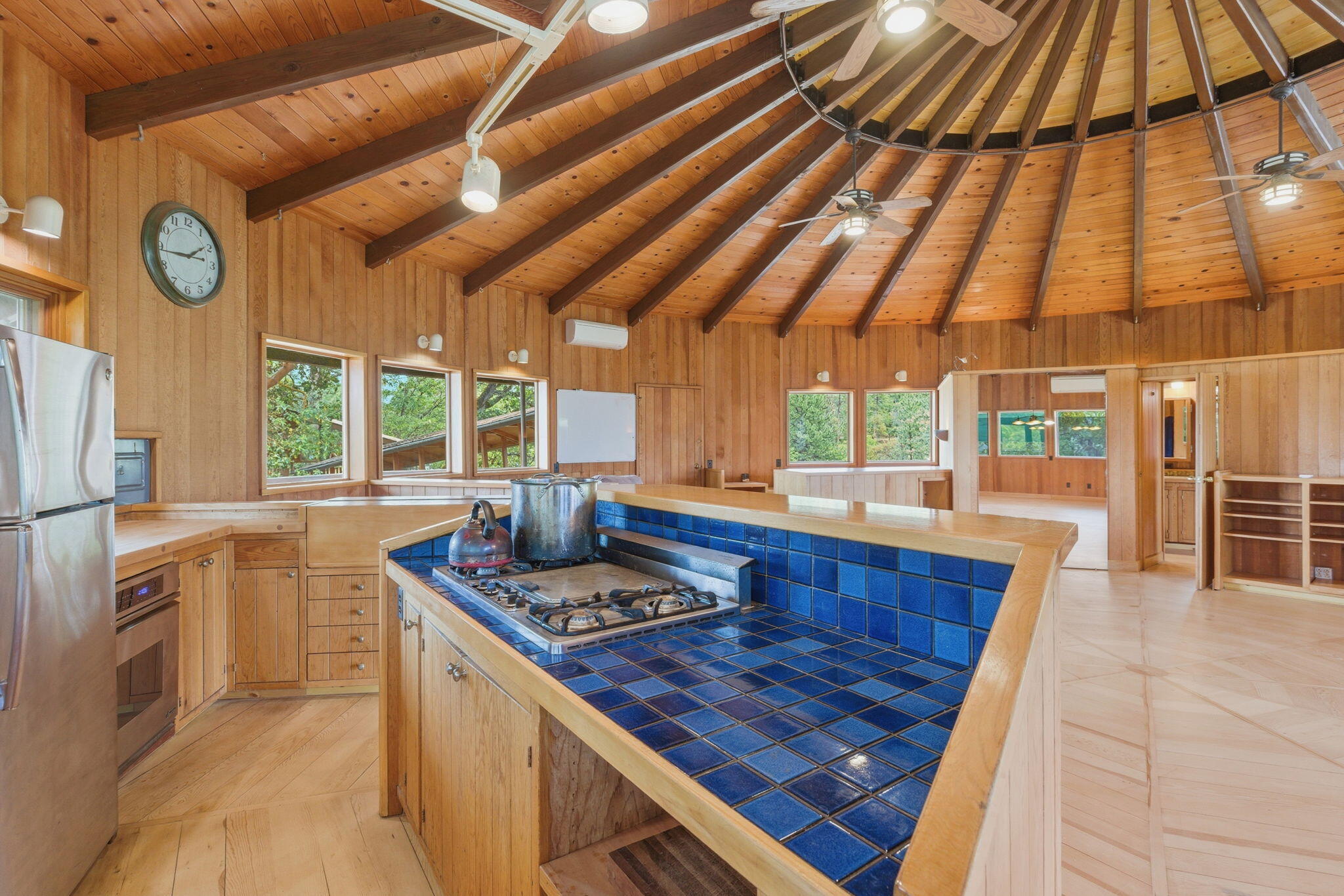 9595 Sterling Creek Road Jacksonville, OR 97530 - Photo 13 of 76 47-web-or-mls-9595-sterling-creek-rd