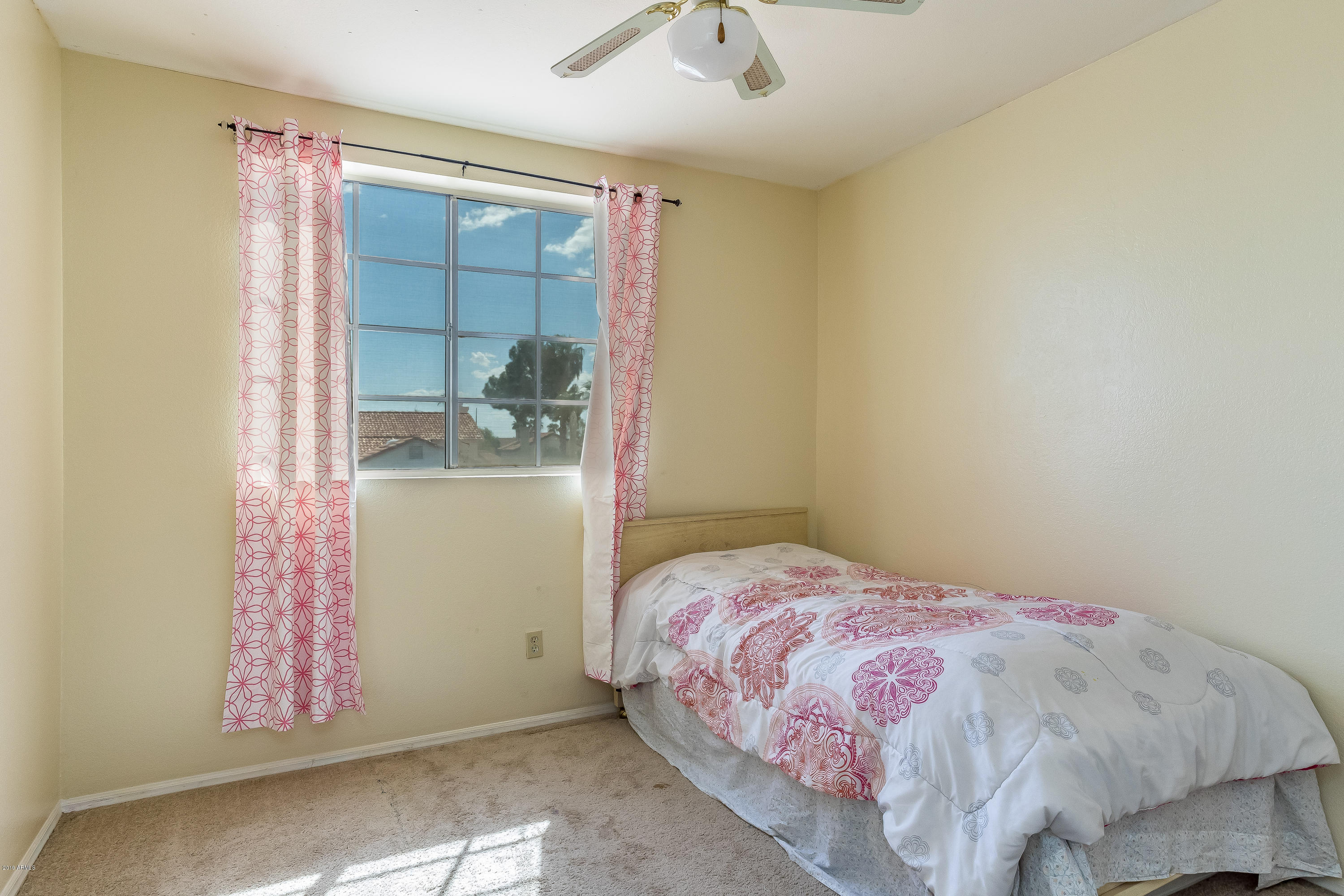 4226 East Frye Road Phoenix, AZ 85048 - Photo 14 of 19 4226 E Frye Rd-15