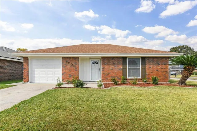 $235,000 | 3200 Jennifer Court, Marrero, LA 70072
