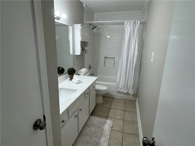 $235,000 | 3200 Jennifer Court, Marrero, LA 70072