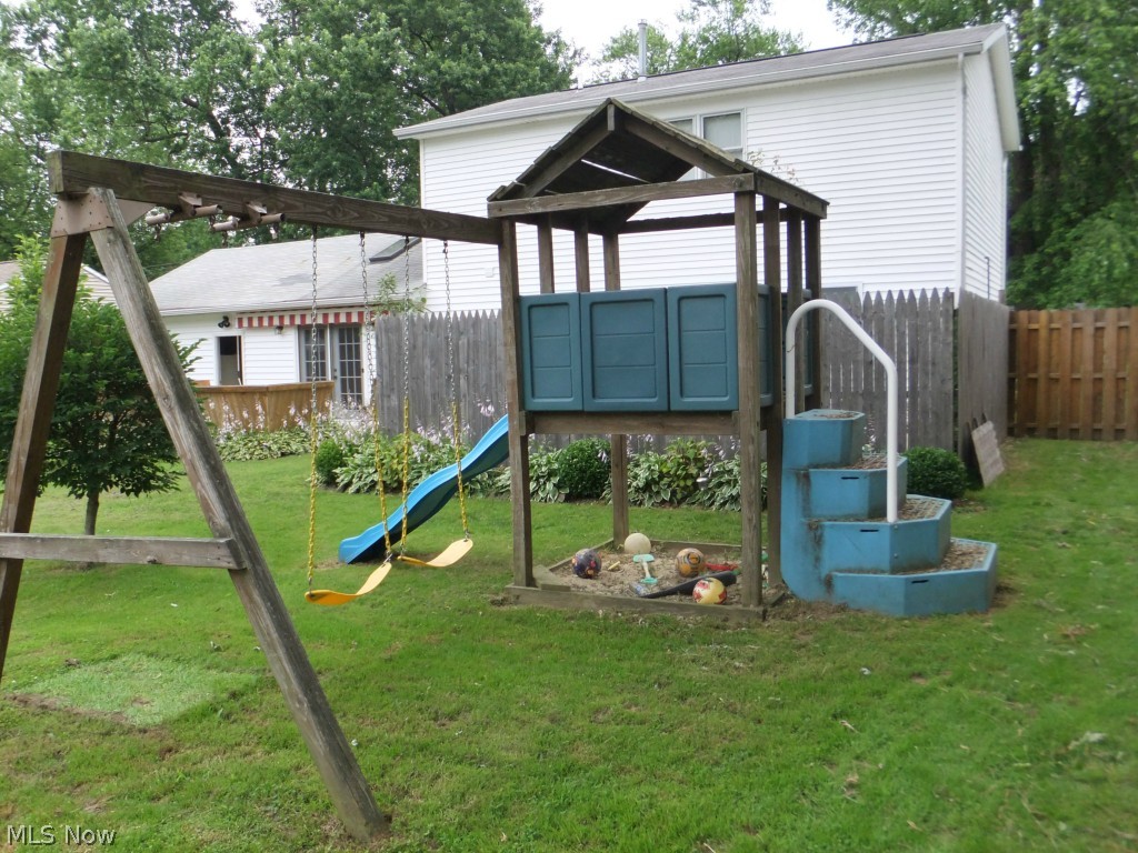 1880 Perth Road Madison, OH 44057 - Photo 6 of 25
