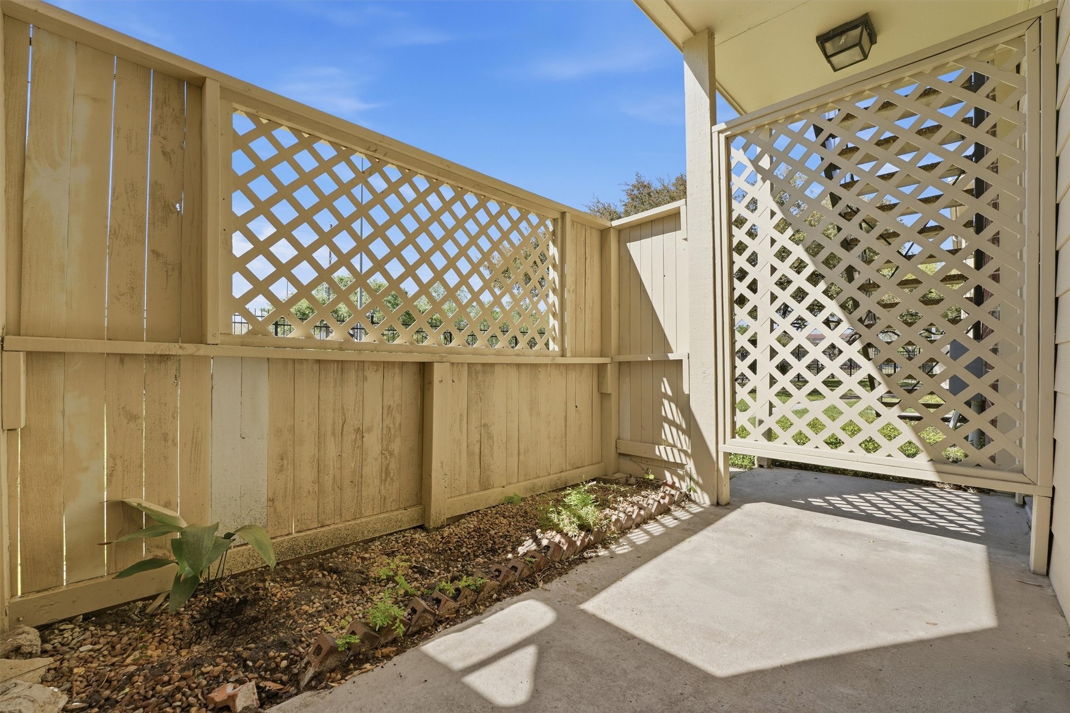 8055 Cambridge Street, Unit 5 Houston, TX 77054 - Photo 11 of 15