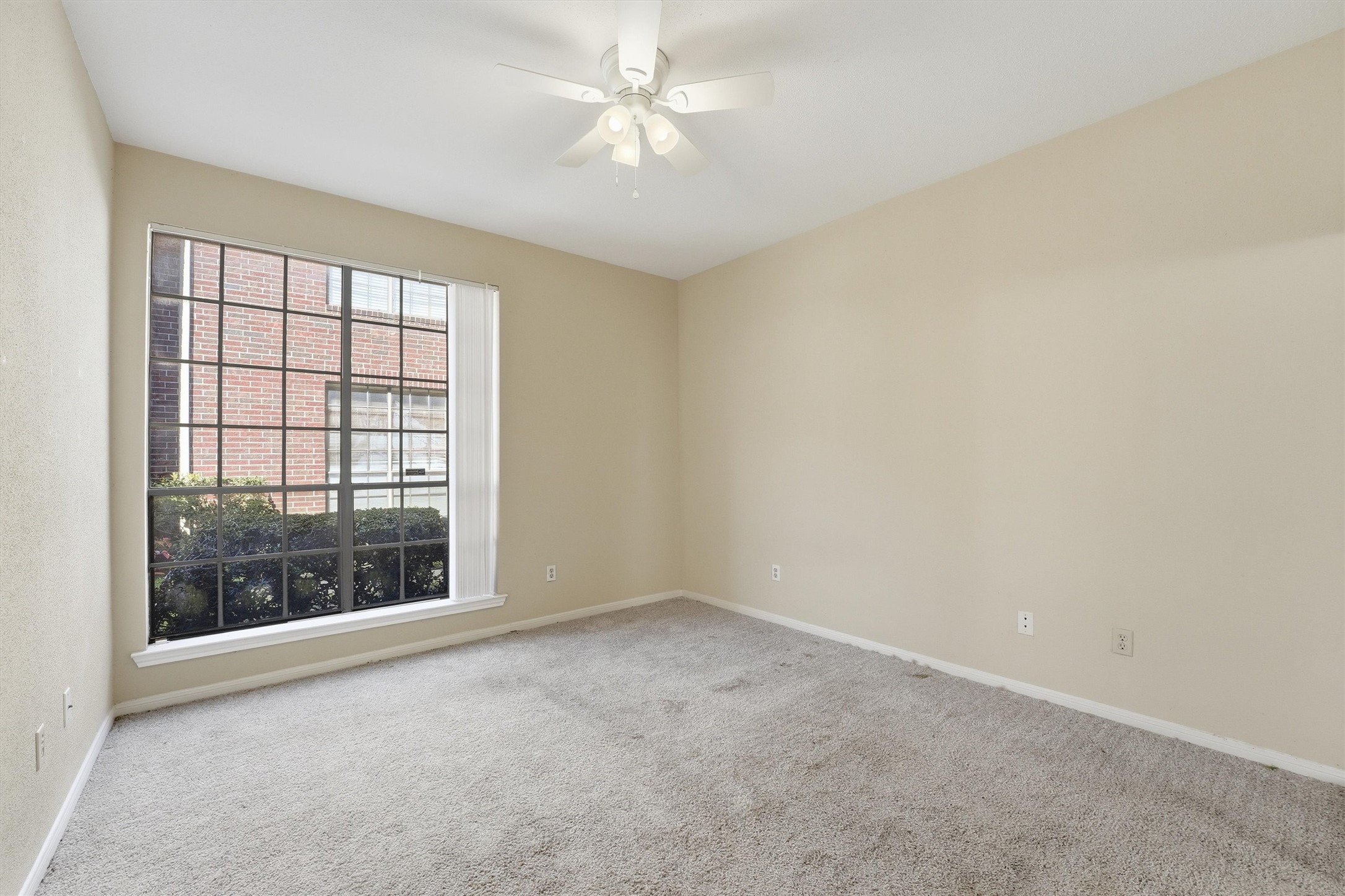 8055 Cambridge Street, Unit 5 Houston, TX 77054 - Photo 5 of 15