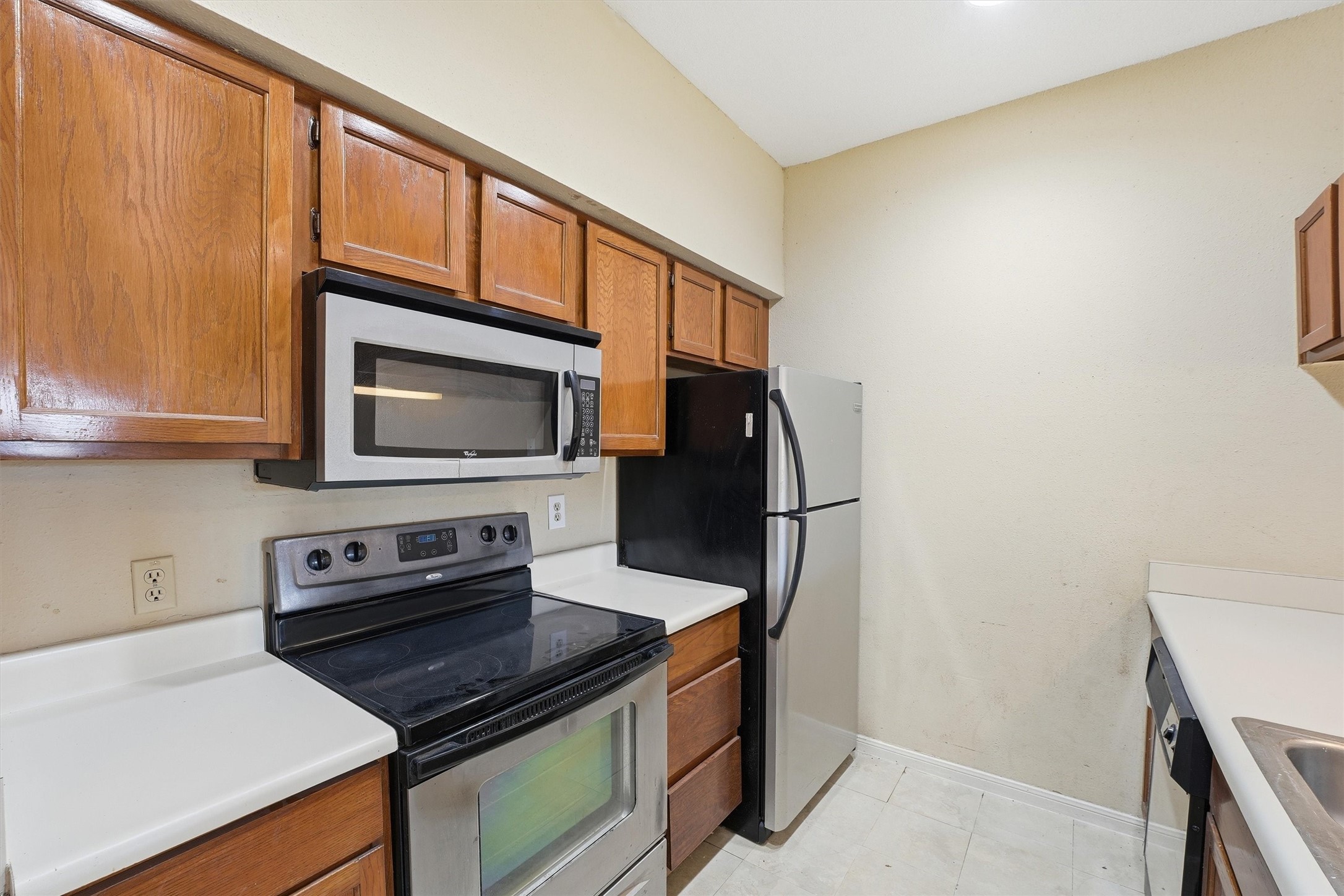 8055 Cambridge Street, Unit 5 Houston, TX 77054 - Photo 9 of 15
