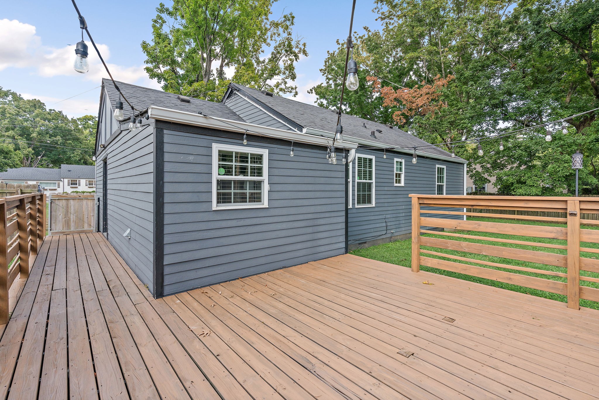 2614 Live Oak Road Nashville, TN 37210 - Photo 23 of 37 a backyard of a house with wooden floor