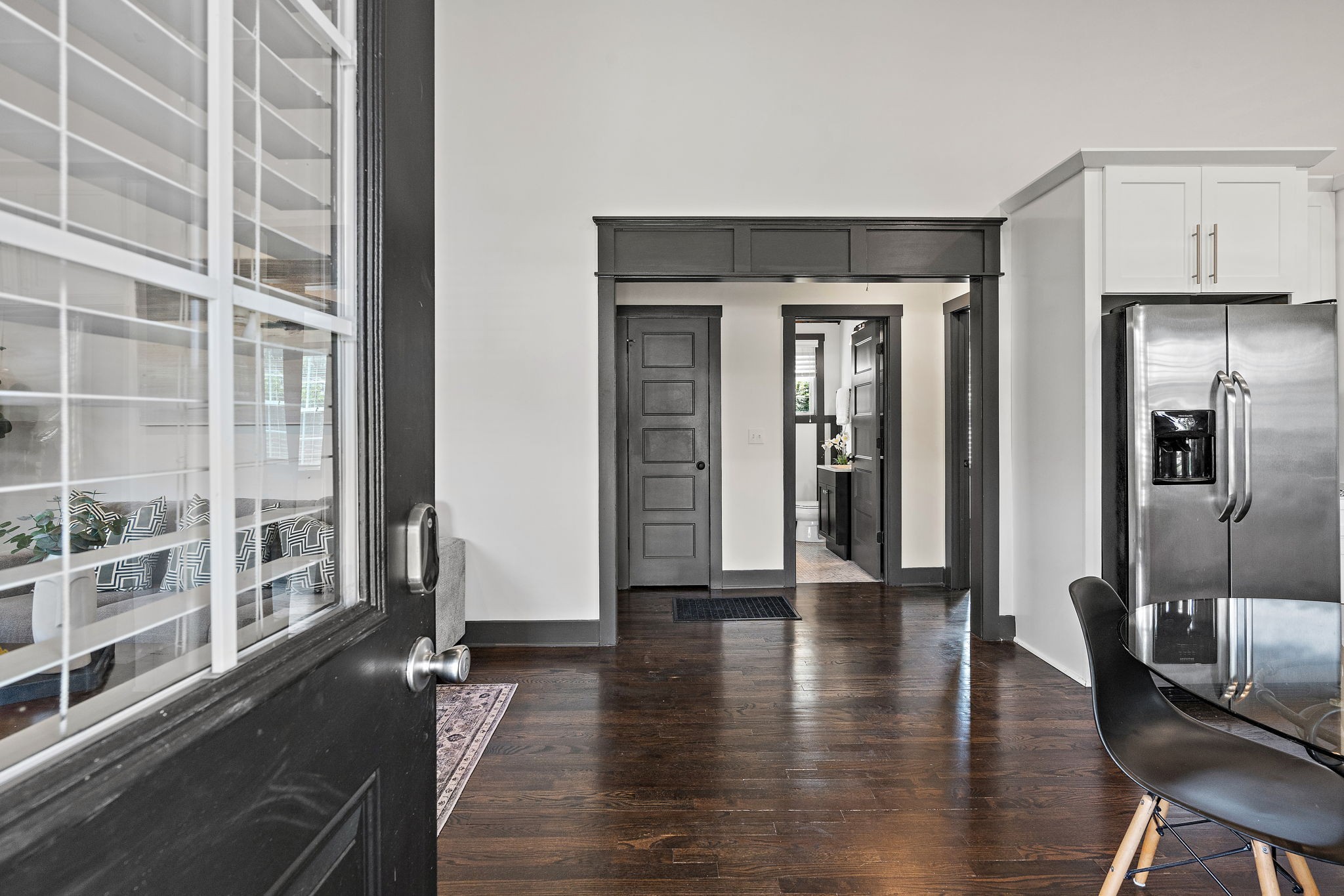 2614 Live Oak Road Nashville, TN 37210 - Photo 7 of 37 a view of a hallway with wooden floor and windows
