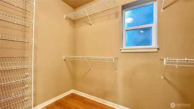 $3,950 | 11441 178th Place Northeast, Redmond, WA 98052