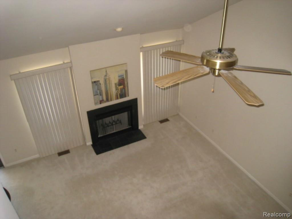 662 Camden Court Rochester Hills, MI 48307 - Photo 7 of 23
