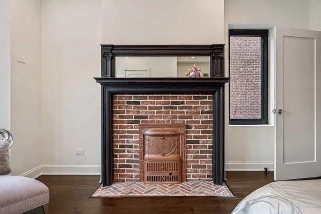 $2,400,000 | 4730 South Greenwood Avenue, Chicago, IL 60615