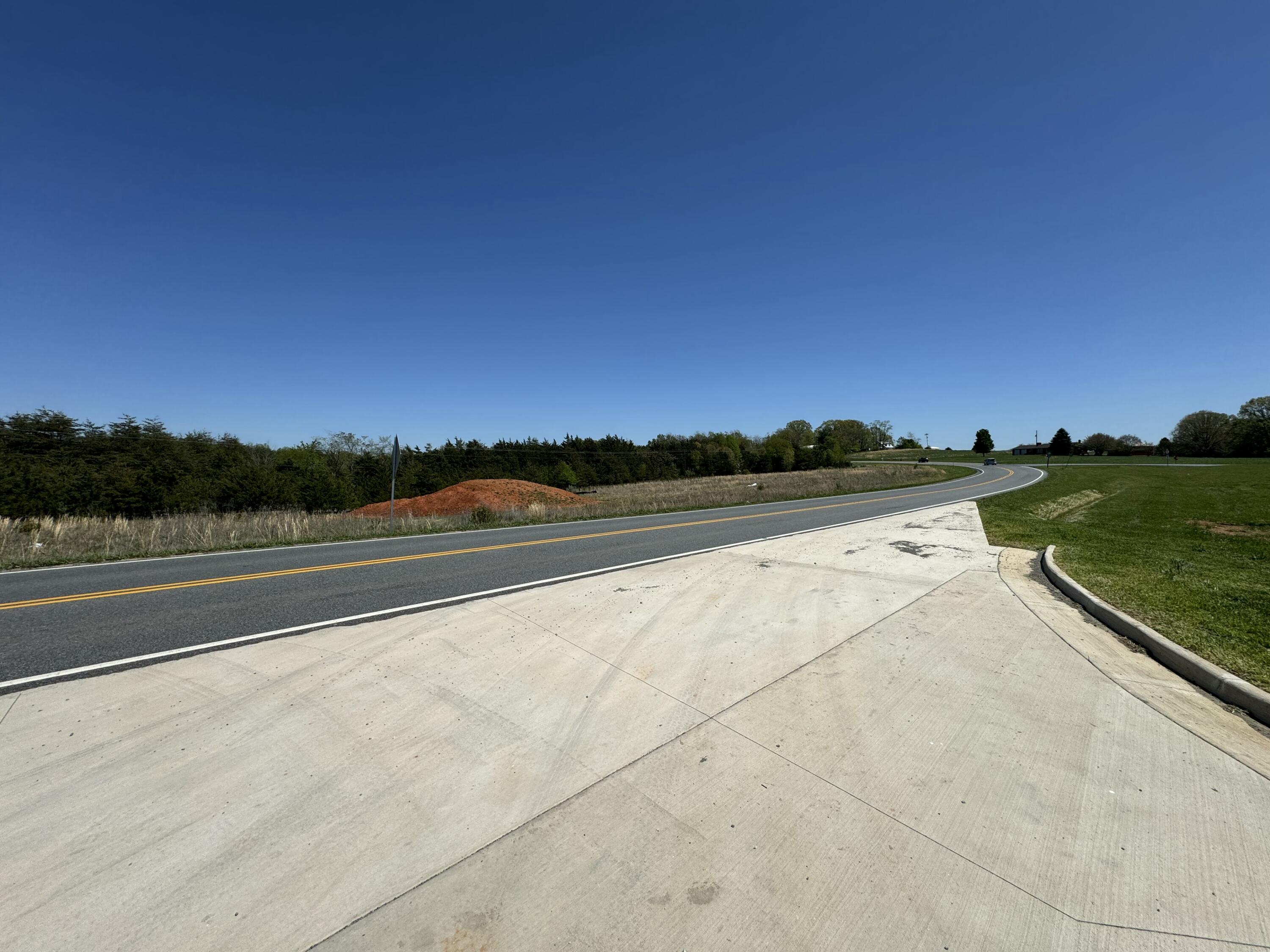 Lot 7 White House Road Moneta, VA 24121 - Photo 8 of 10 a view of a lake with a city