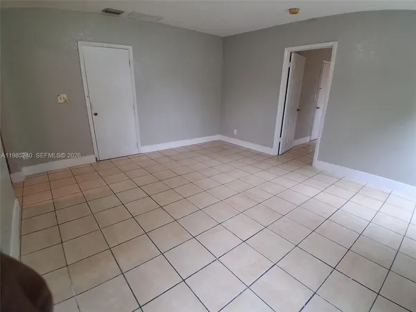 $1,700 | 880 Northwest 129th Street, North Miami, FL 33168