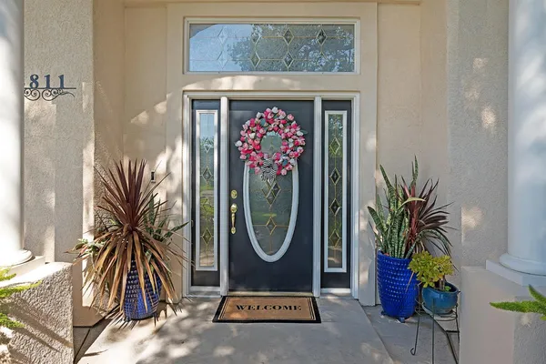 $1,300,000 | 4811 Argyle Lane, Sacramento, CA 95841