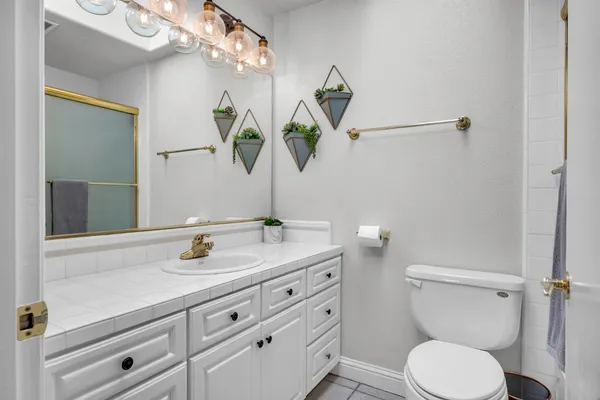 $1,300,000 | 4811 Argyle Lane, Sacramento, CA 95841