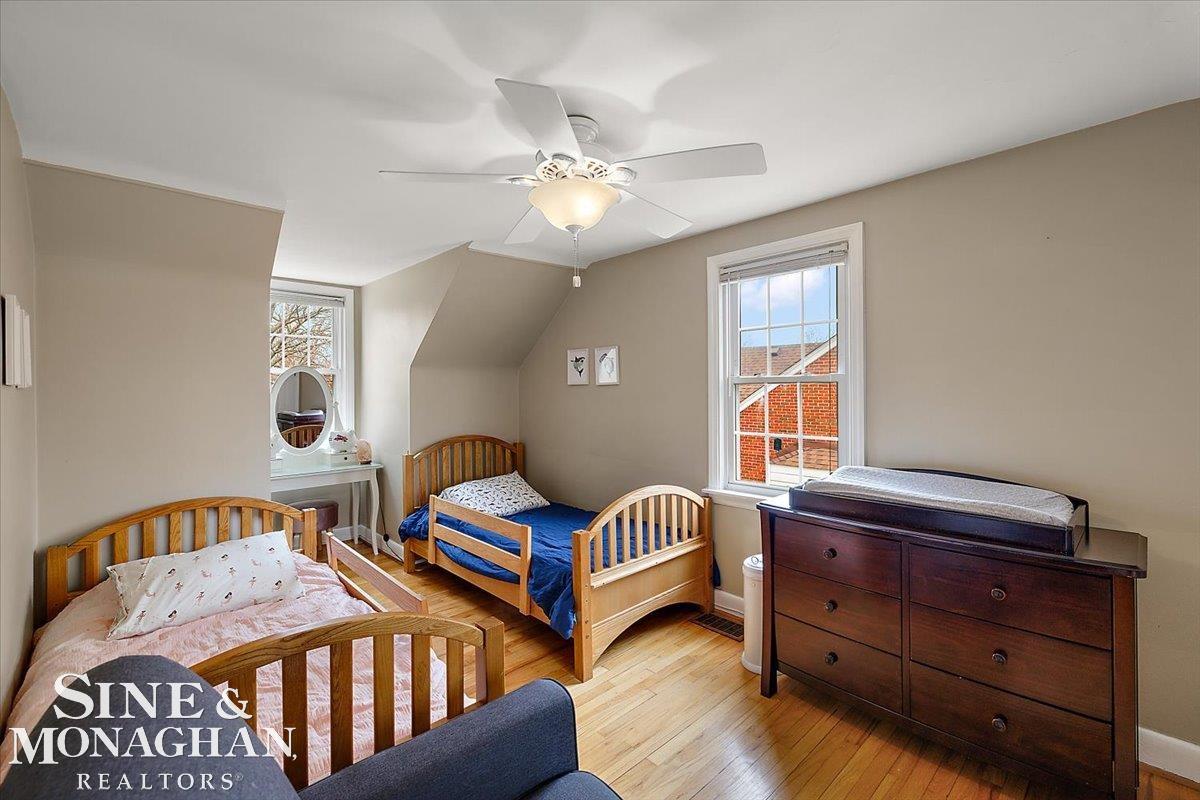 2207 Hawthorne Road Grosse Pointe Woods, MI 48236 - Photo 29 of 42