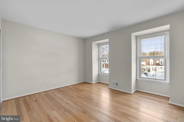 $575,000 | 5626 Phelps Luck Drive, Columbia, MD 21045