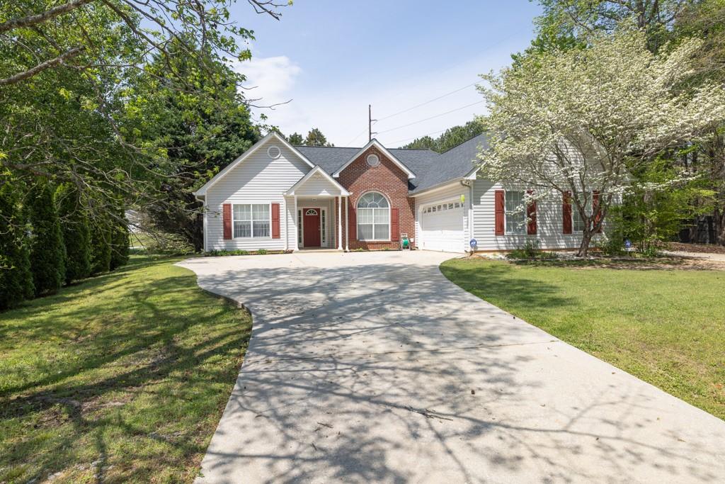 1635 Round Road Southeast Grayson, GA 30017 - Photo 1 of 1 Gallery Image 1
