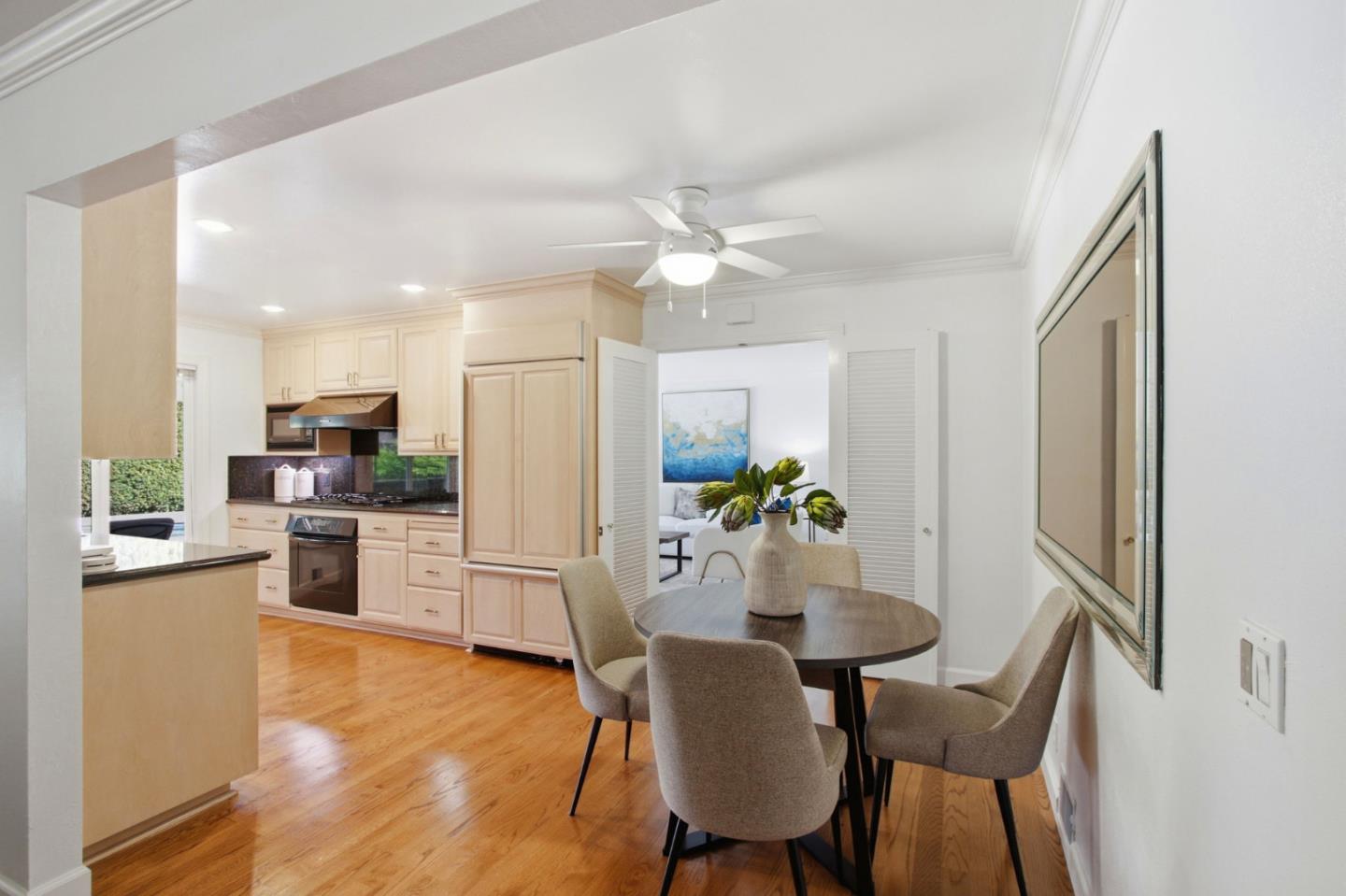 1141 Covington Road Los Altos, CA 94024 - Photo 14 of 40