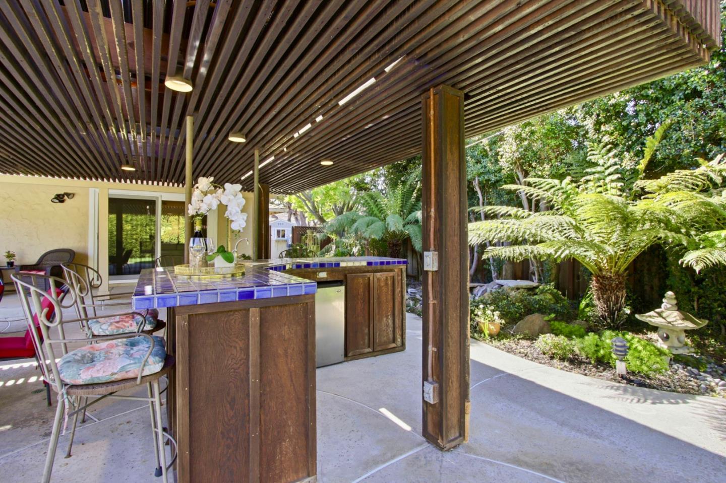 1141 Covington Road Los Altos, CA 94024 - Photo 35 of 40