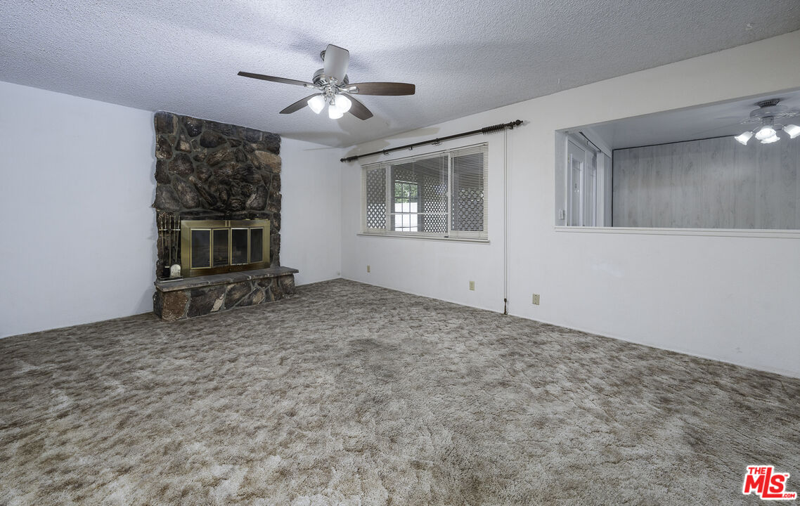 1240 West Langley Avenue Ridgecrest, CA 93555 - Photo 12 of 31