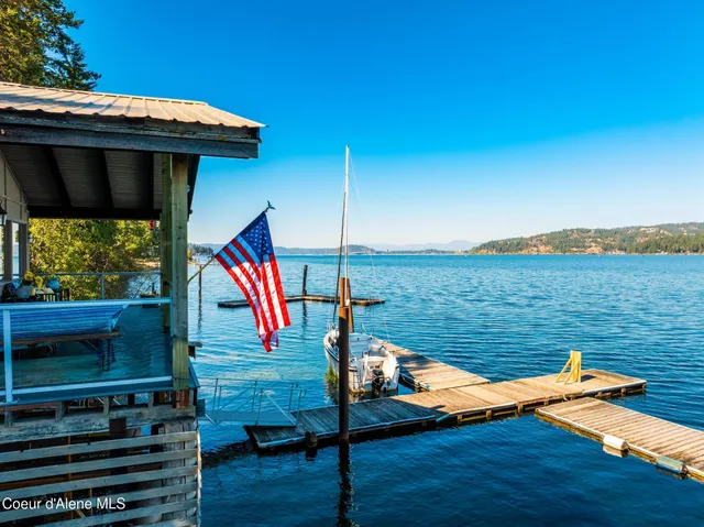 $17,000,000 | 5727 South Odelin Lane, Harrison, ID 83833