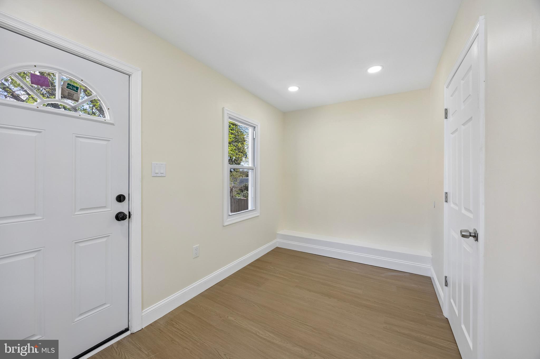 1051 Springfield Road Darby, PA 19023 - Photo 12 of 24 Versatile rear bonus room w/backyard access