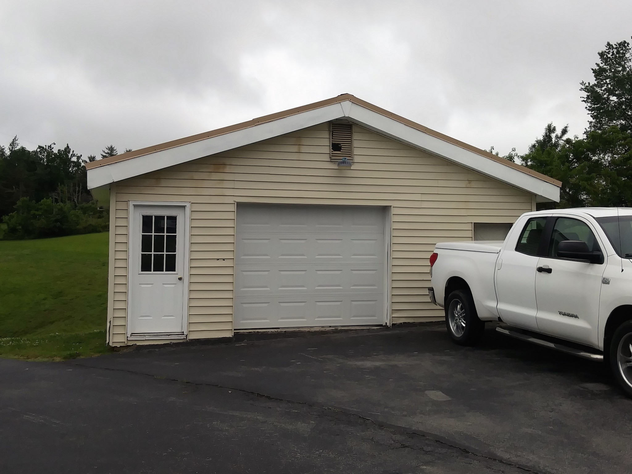 258 Union Ridge Road Wartrace, TN 37183 - Photo 20 of 25 a view of a house with a yard