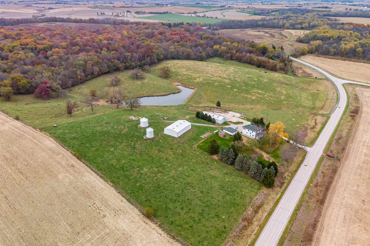 2210 Black Diamond Road Southwest Oxford, IA 52322 - Photo 5 of 29 Gallery Image 5